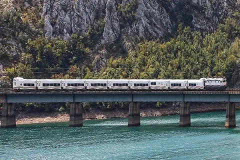 The Rumble of the Rails